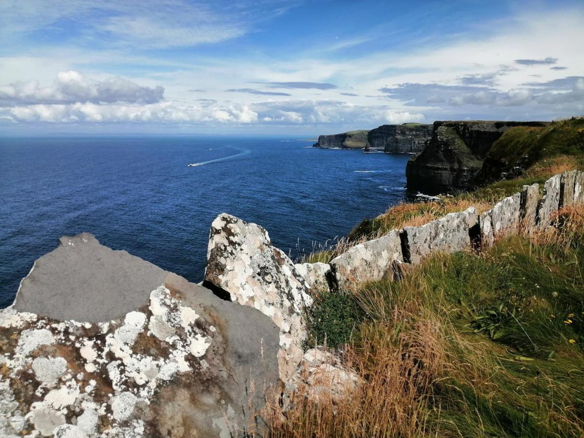 Puffin Rooms Lisdoonvarna Eksteriør billede